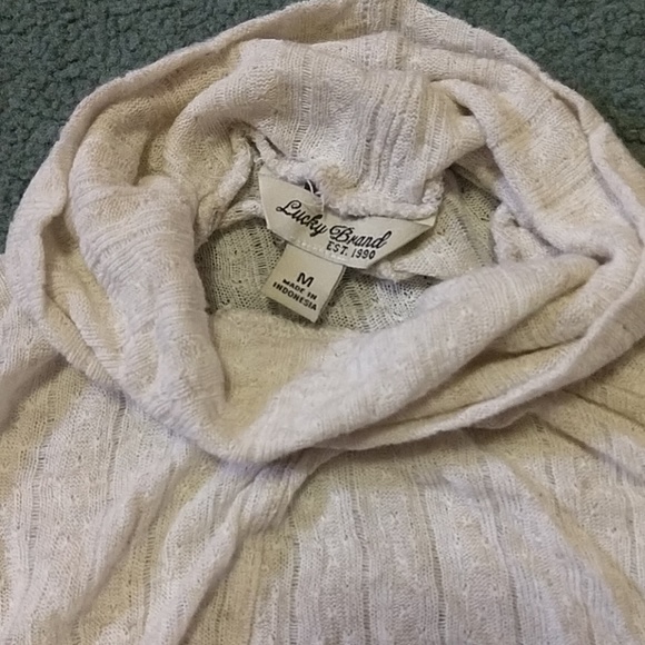 Lucky Brand Top - Picture 2 of 3